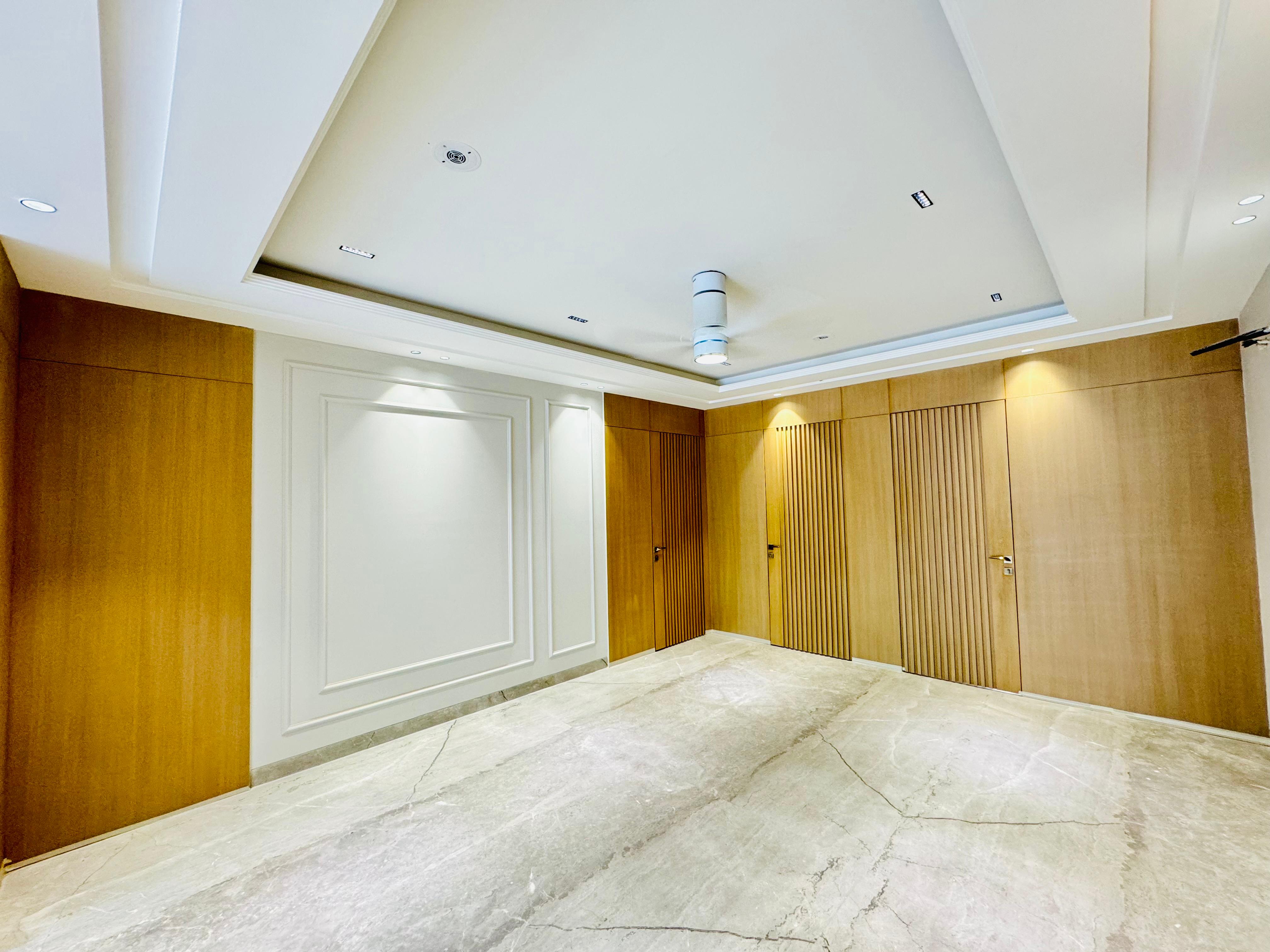 Premium Floor
