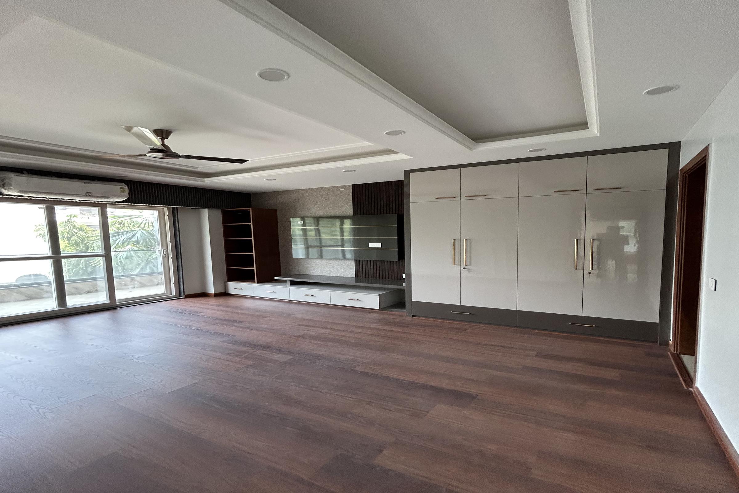 Elegant Floor
